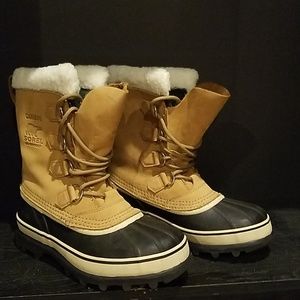 Sorel Womens Caribou Boots
